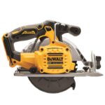 DEWALT 20V MAX 6-1/2 in. Brushless Cordless Circular Saw (Bare Tool) - Image 4