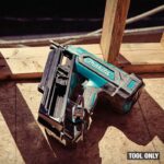 Makita 18V LXT Lithium-Ion Cordless 30 Degree Clipped Head 3-1/2 Inch Framing Nailer (Bare Tool) - Image 3